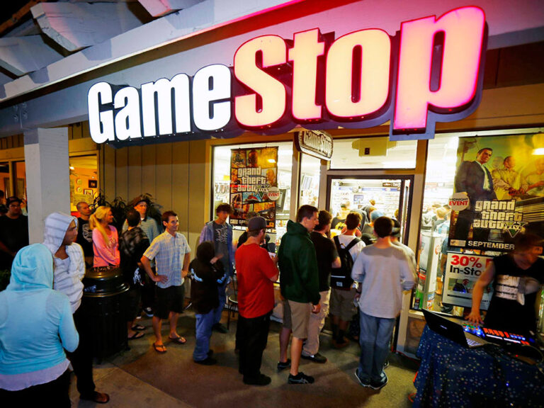 GameStop anuncia una gran venta de acciones para financiar su plan de